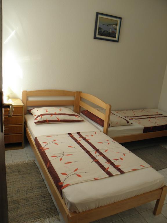 Apartments Babic Novalja Room photo