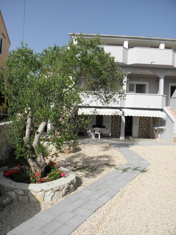 Apartments Babic Novalja Room photo