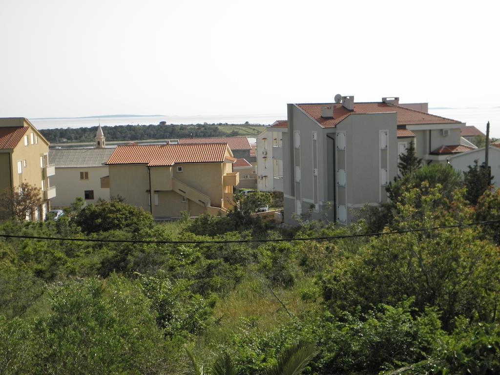 Apartments Babic Novalja Exterior photo
