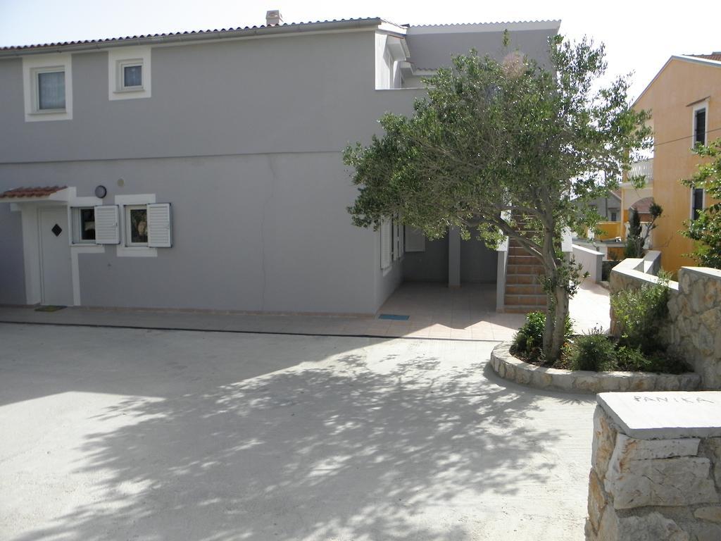 Apartments Babic Novalja Room photo